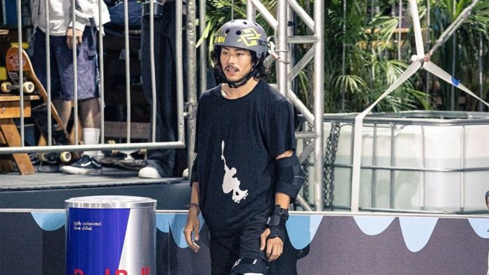 O brasileiro Augusto Akio, medalha de ouro no último mundial de skate park