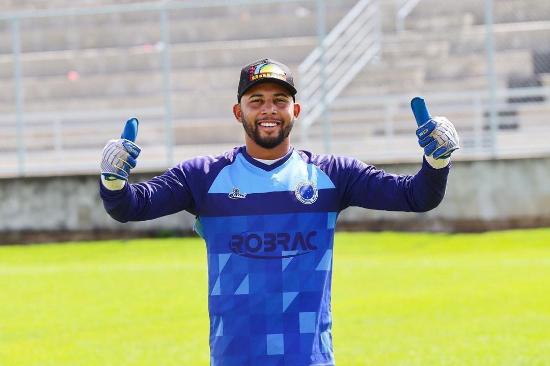 Algoz do Atlético, 'Goleiro de Boné' é eleito vereador no Espírito Santo
