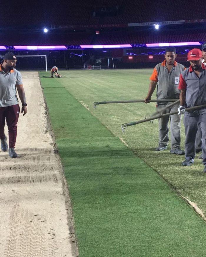 O São Paulo aproveitou o período sem jogos e shows no Morumbi ao final de dezembro para realizar troca de gramado programada pensando na próxima temporada