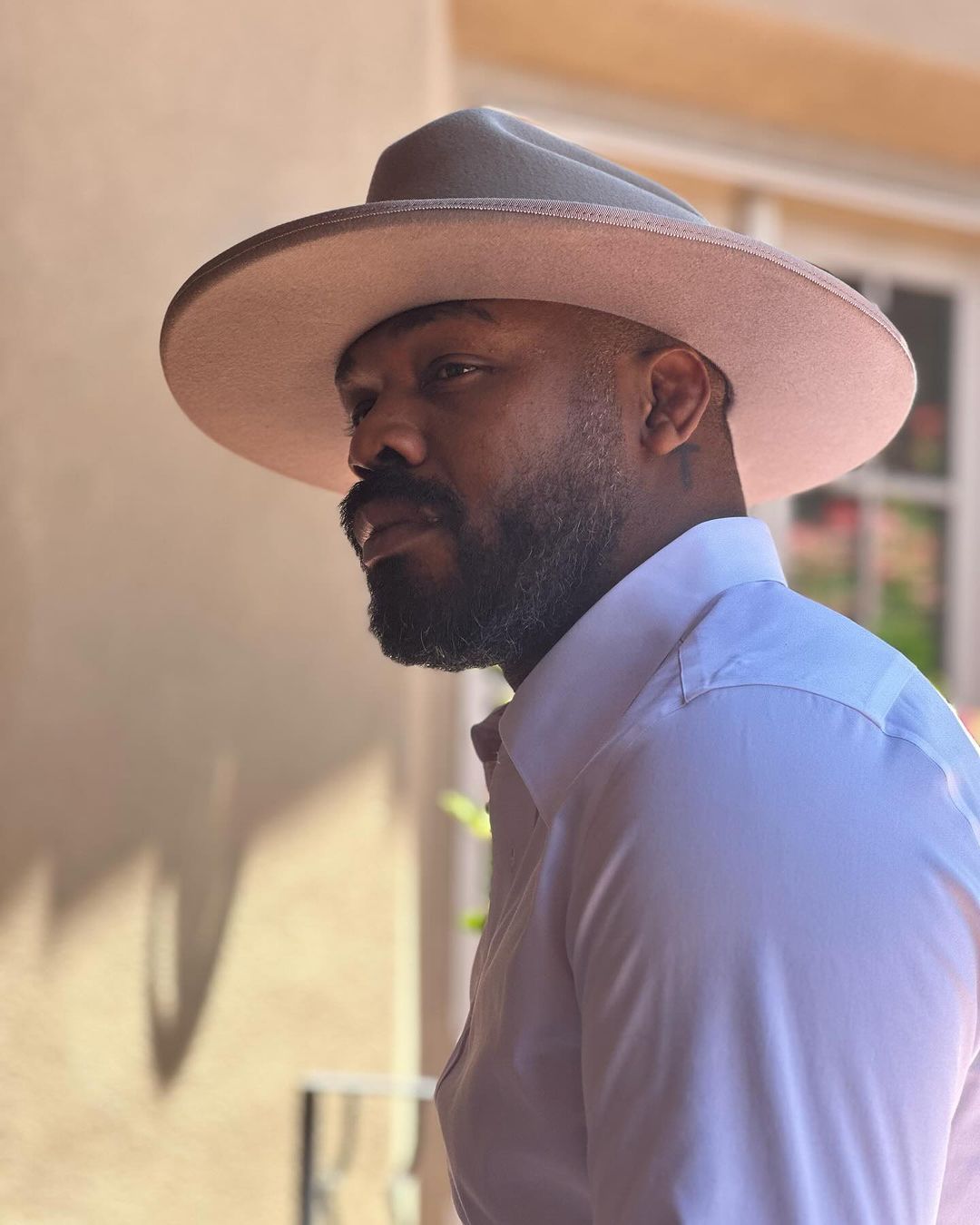 Jon Jones rasga elogios a brasileiro dono de cinturão do UFC: 'Incrível'
