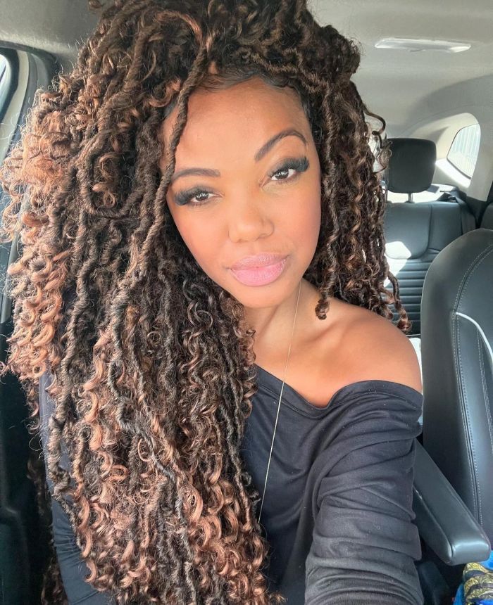 Ingrid Santa Rita casou com agressor em reality show
