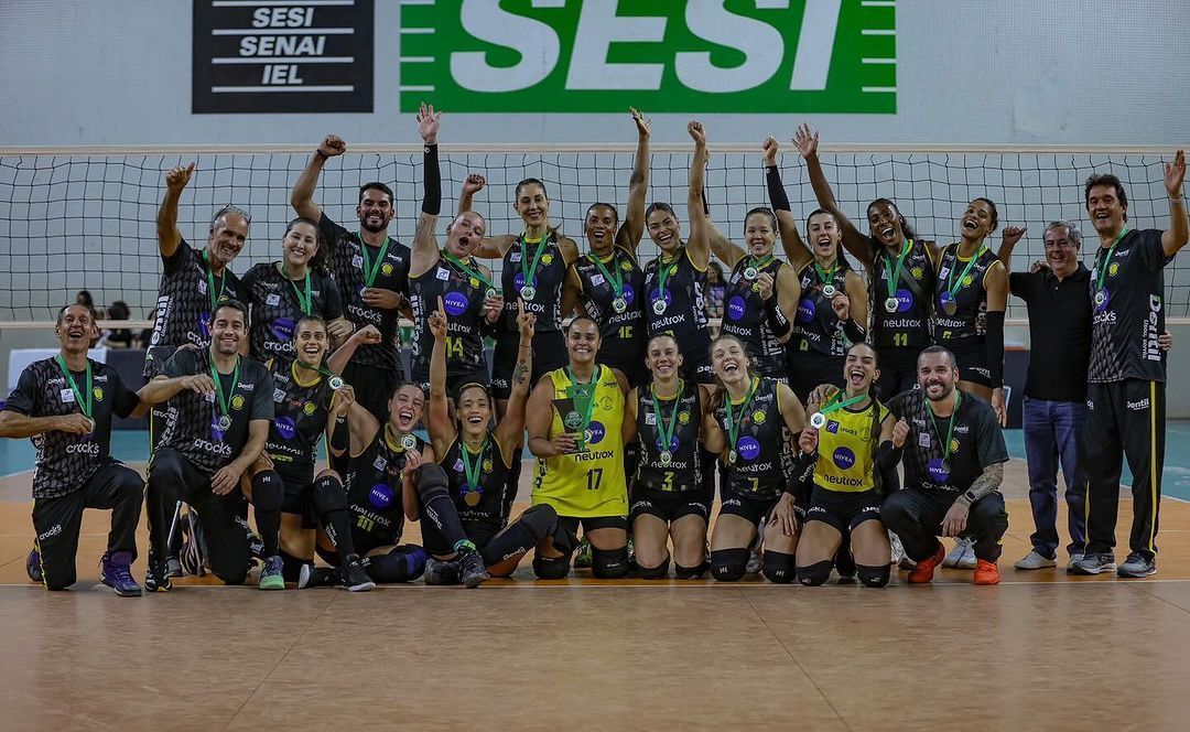 Vôlei: Dentil Praia Clube vence Gerdau Minas em 'primeira decisão' da temporada