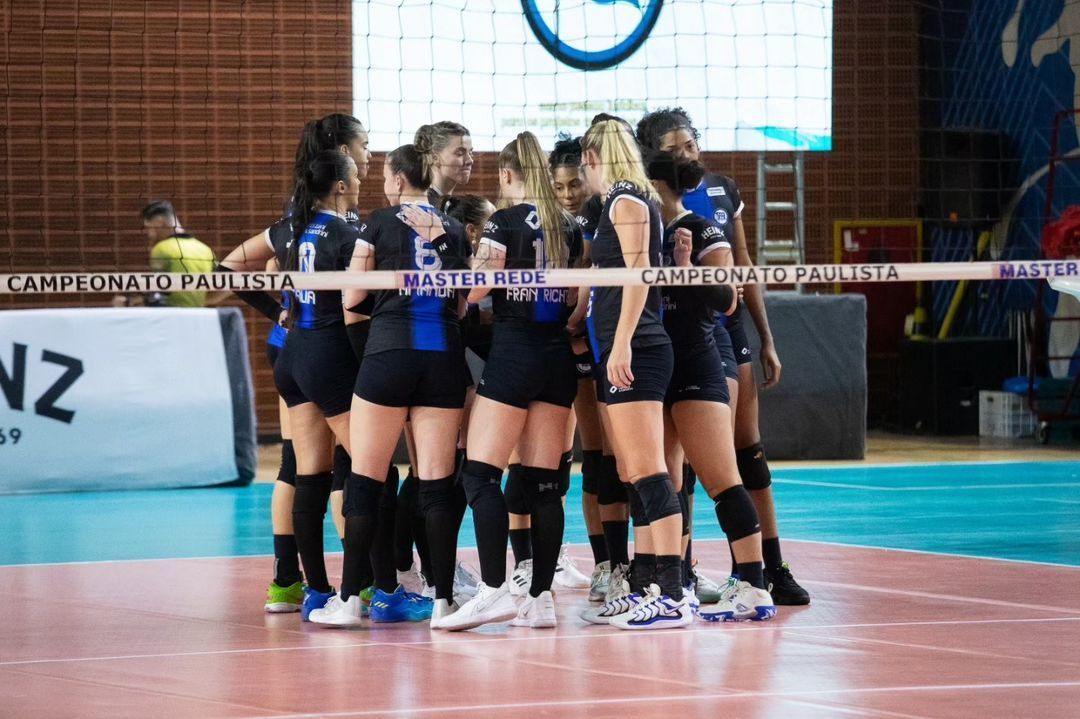 Superliga Feminina 24/25: Pinheiros renova elenco em busca de regularidade