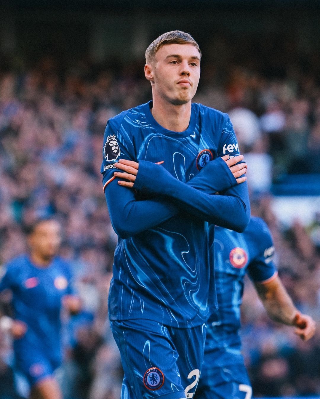 Palmer marca novamente, Chelsea bate Newcastle e volta ao G4 da Premier League