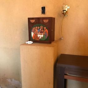 Imagens mostram prejuízos em igreja invadida em Sorocaba (SP)