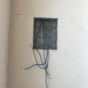 Imagens mostram prejuízos em igreja invadida em Sorocaba (SP)