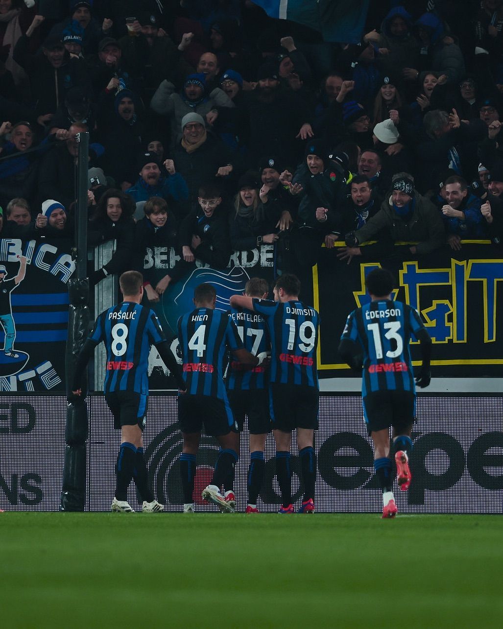Atalanta derrota Milan e dorme na liderança do Campeonato Italiano