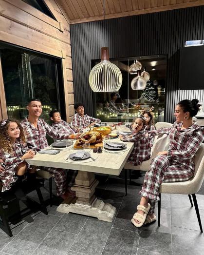 Veja como foi comemoração de Natal de jogadores ao redor do mundo