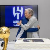 Neymar e Jorge Jesus recebem homenagem inusitada de clube saudita