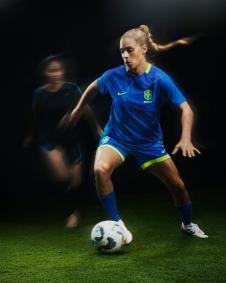Novos uniformes da Seleção Brasileira Feminina