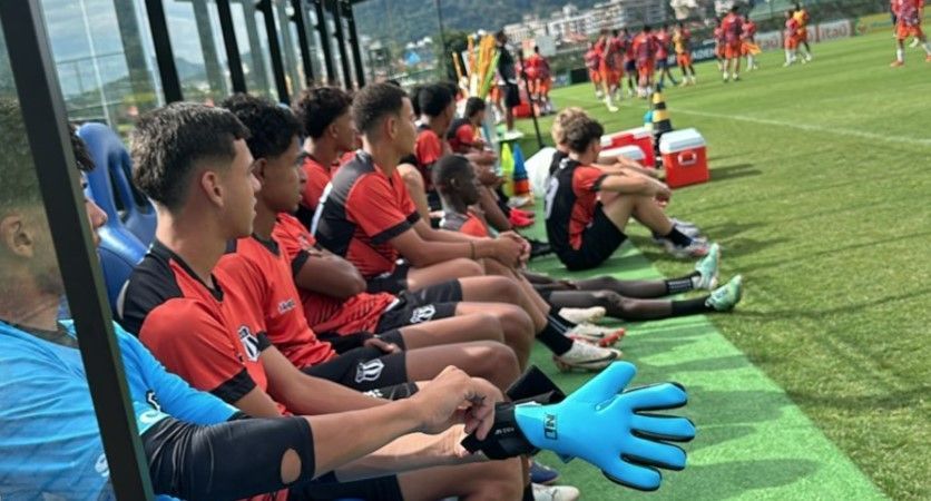 Equipe sub-20 do Social participa de atividades na Granja Comary a convite da CBF