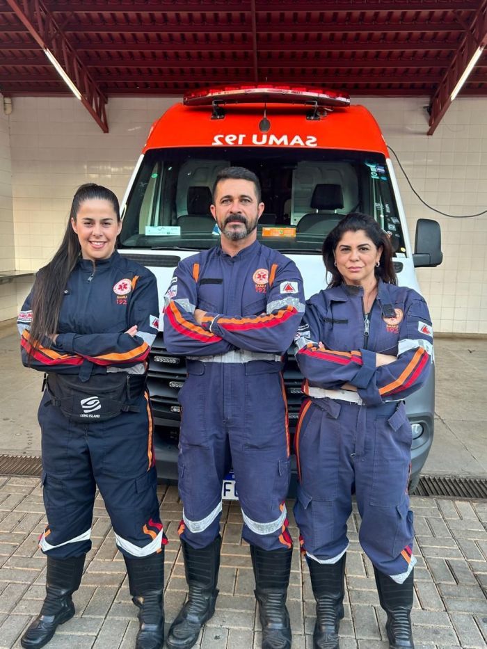 Socorristas do SAMU foram acionados para ocorrência e realizaram manobras de ressuscitação cardiopulmonar na criança de 2 anos por cerca de uma hora e meia