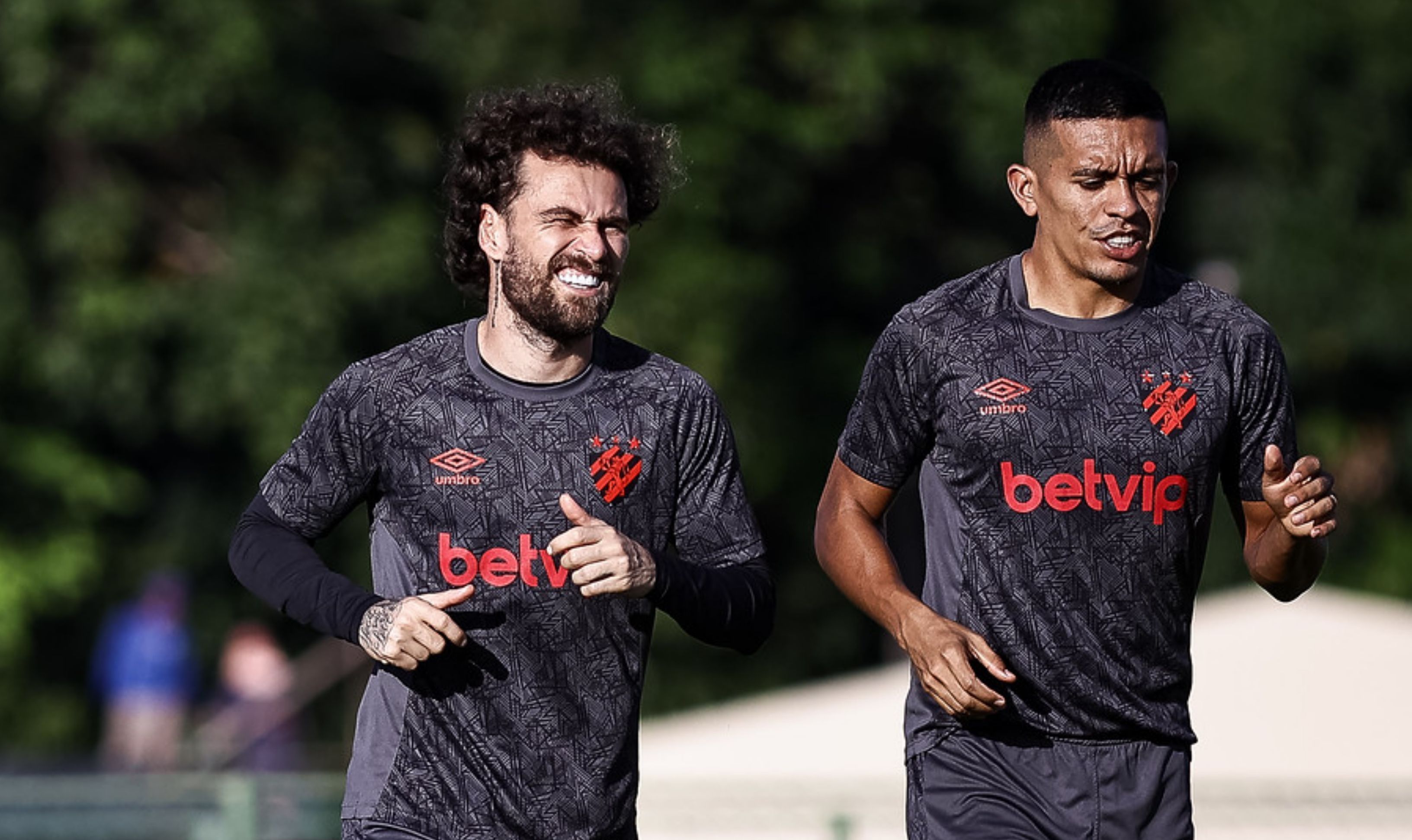 Sport enfrenta a Ponte Preta para se manter firme na briga pelo acesso