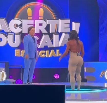 Gracyanne Barbosa mostrou bastidores do "Acerte ou Caia!"