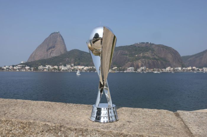 A taça da Copa Intercontinental Sub-20: Flamengo e Olympiacos decidem o título neste sábado (24)