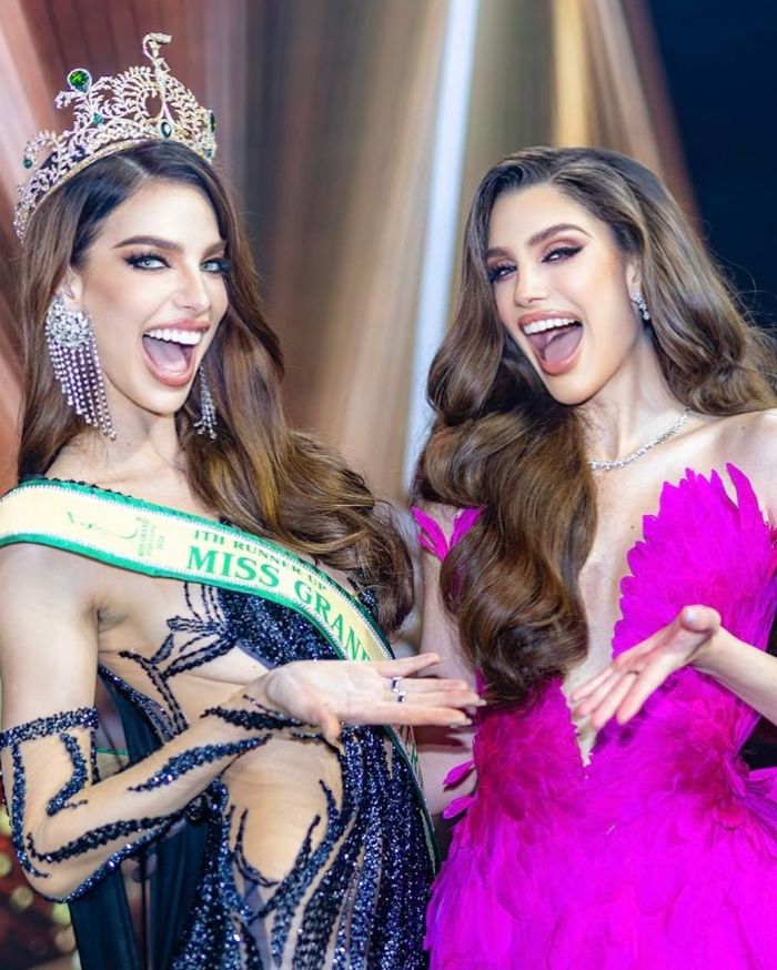 Talita Hartmann (5º lugar no Miss Grand International 2024) e Isabella Menin (Miss Grand International 2022)