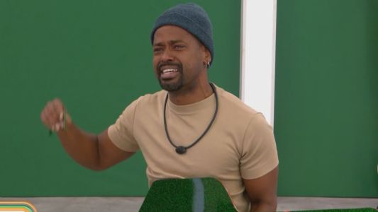 Boneco ganha primeiro apartamento do BBB 26