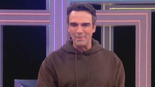 Tadeu Schmidt explica que prova não tem horário limite