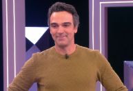 BBB 26: Tadeu Schmidt tranquiliza Leandro após brother cair no Paredão