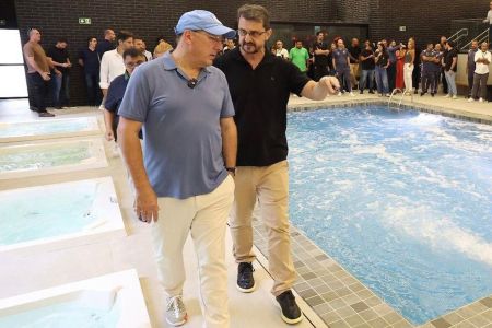 John Textor visitando novo espaço do Botafogo