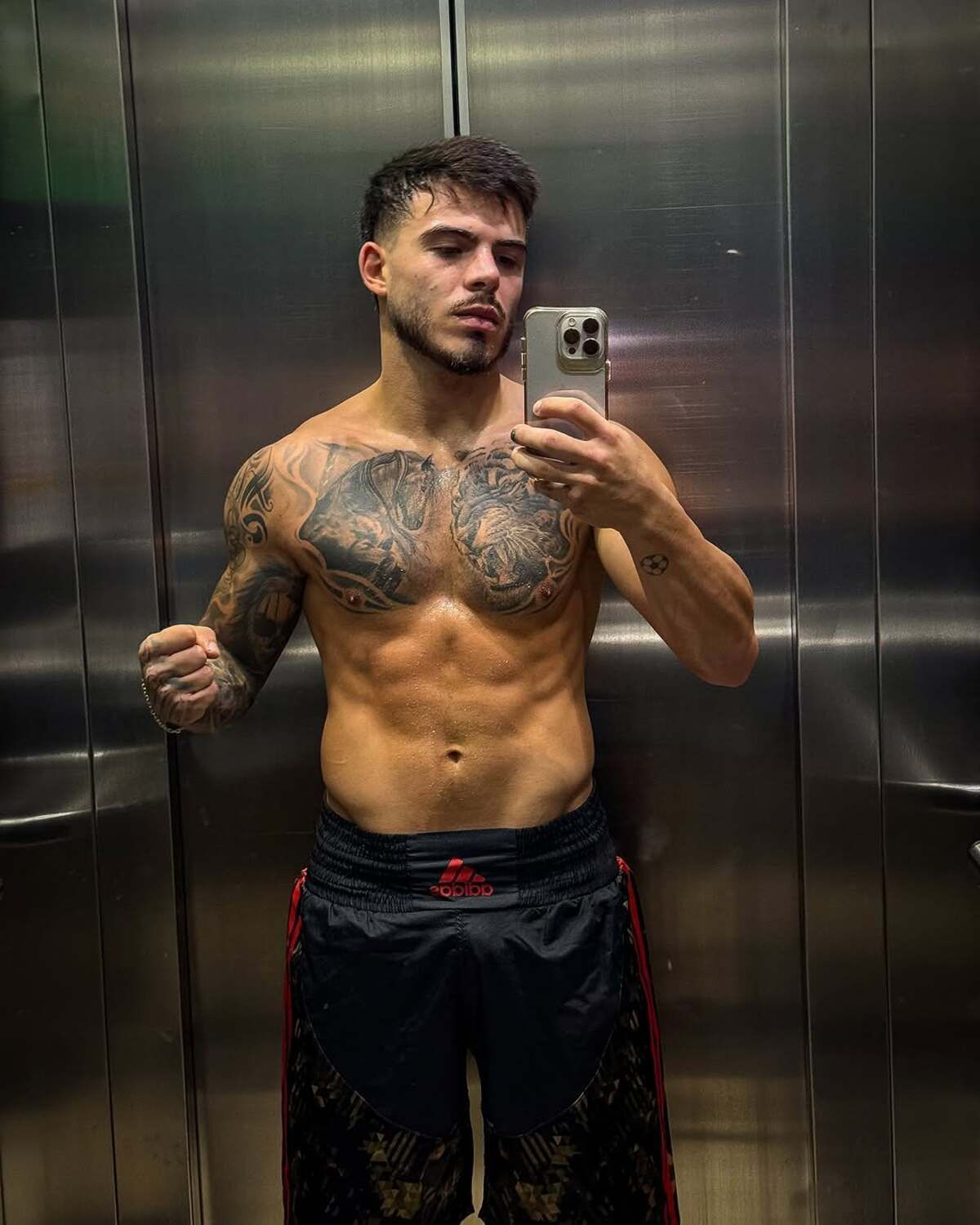 Ator Thomaz Costa detalha estado de saúde após ser hospitalizado: 'Não tem o que fazer'
