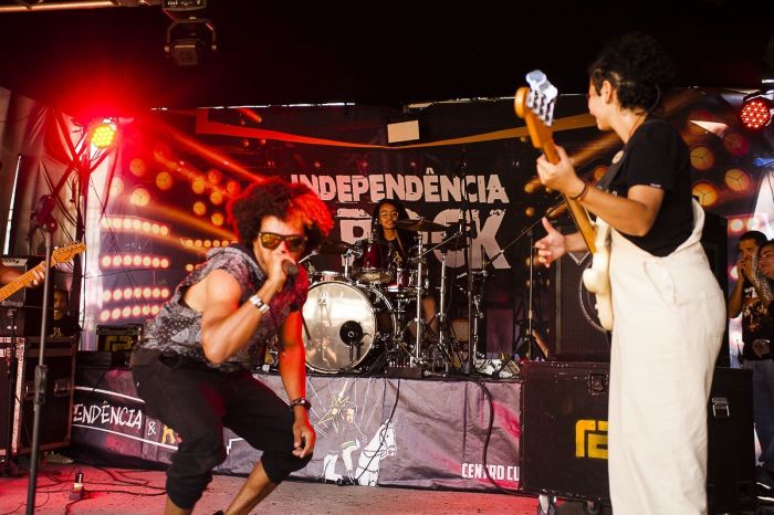 Tiocapone durante show - Independência & Rock