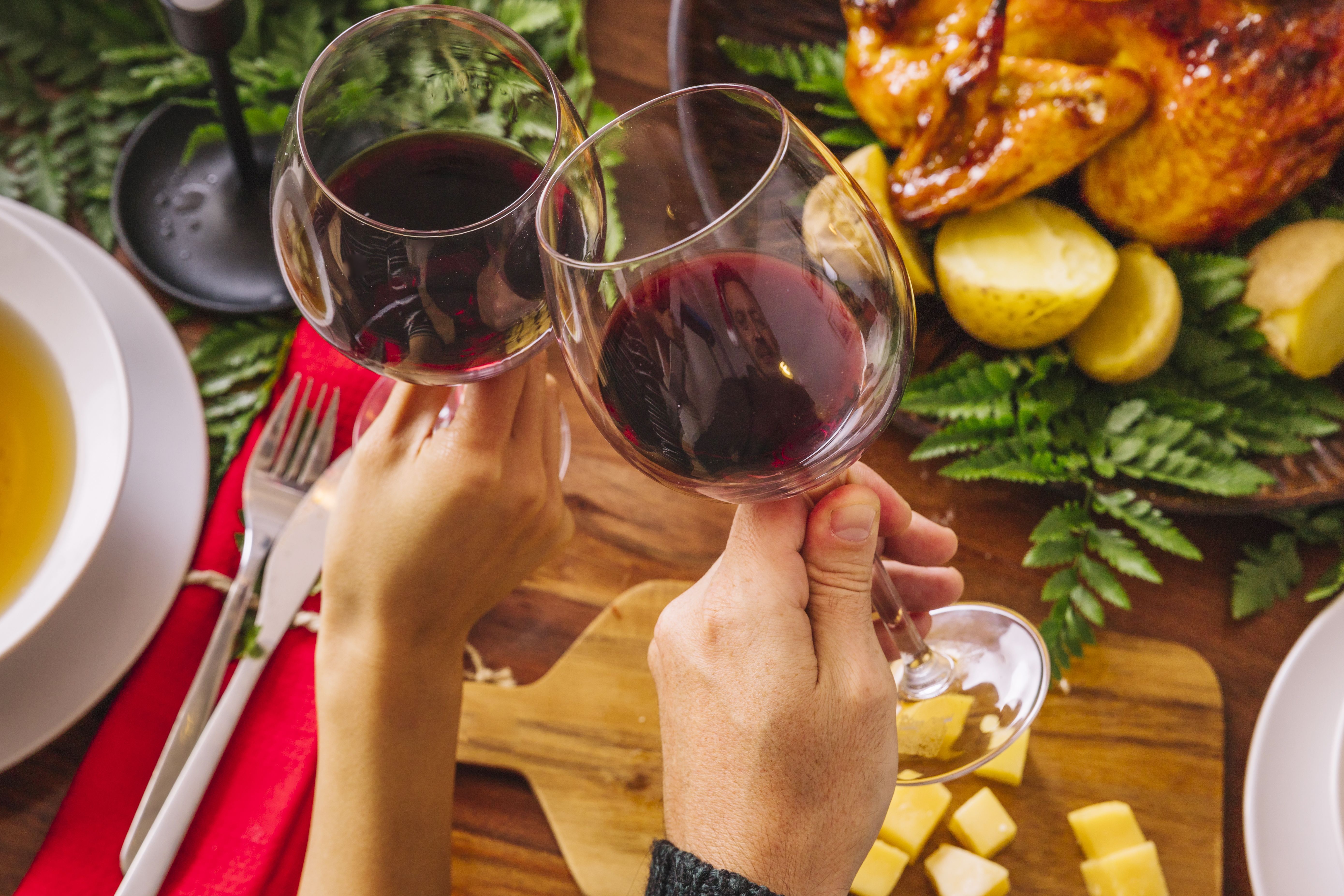 Garrafa de vinho raro é vendida a R$ 4,2 milhões em leilão