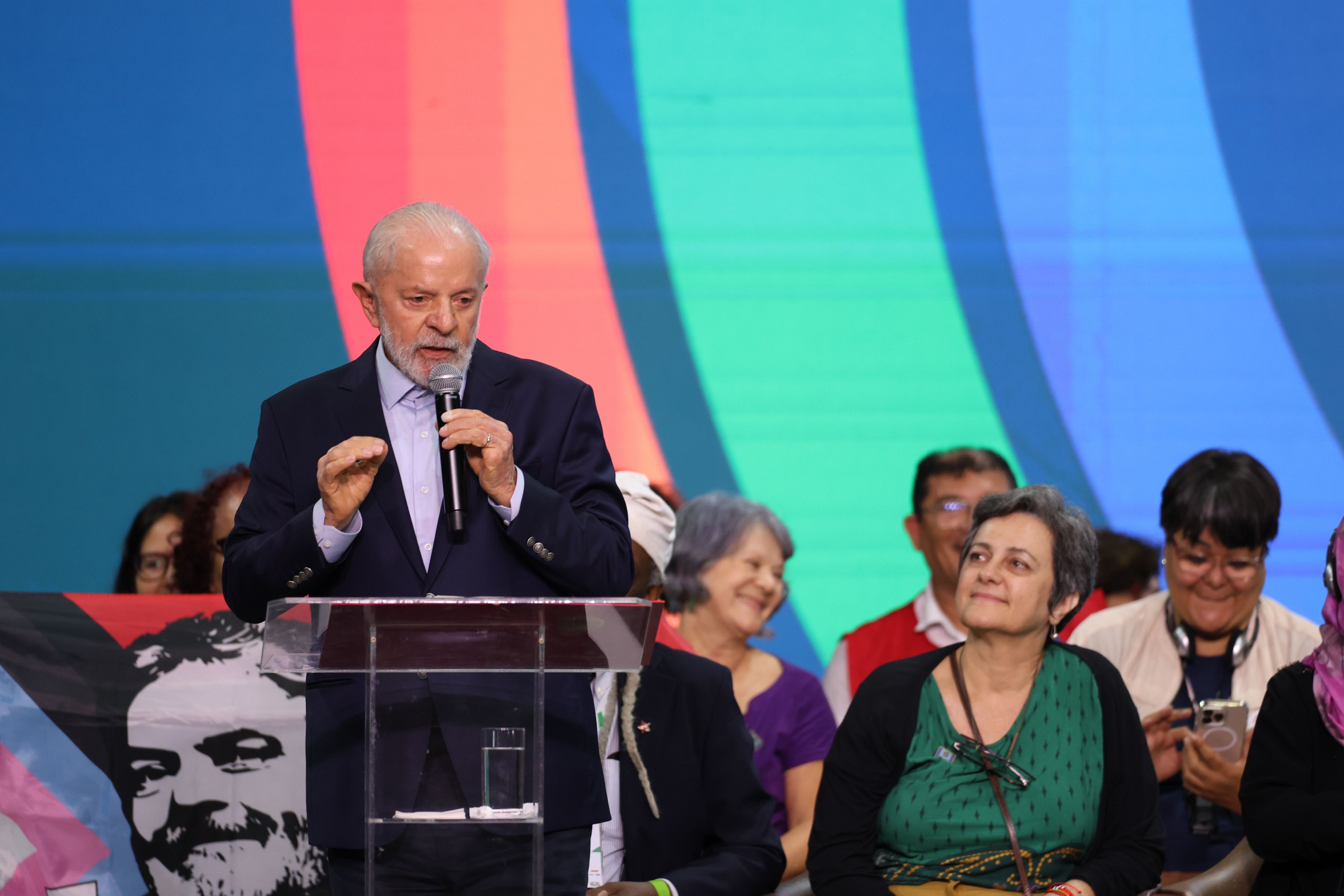 No encerramento do G20 Social, Lula defende discussão sobre 'jornadas de trabalho mais equilibradas'