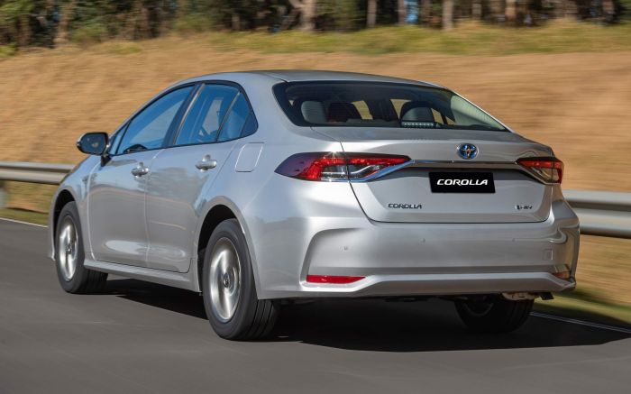 Toyota Corolla GLi Hybrid