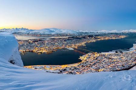 Tromsø, na Noruega • Reprodução/ Booking.com