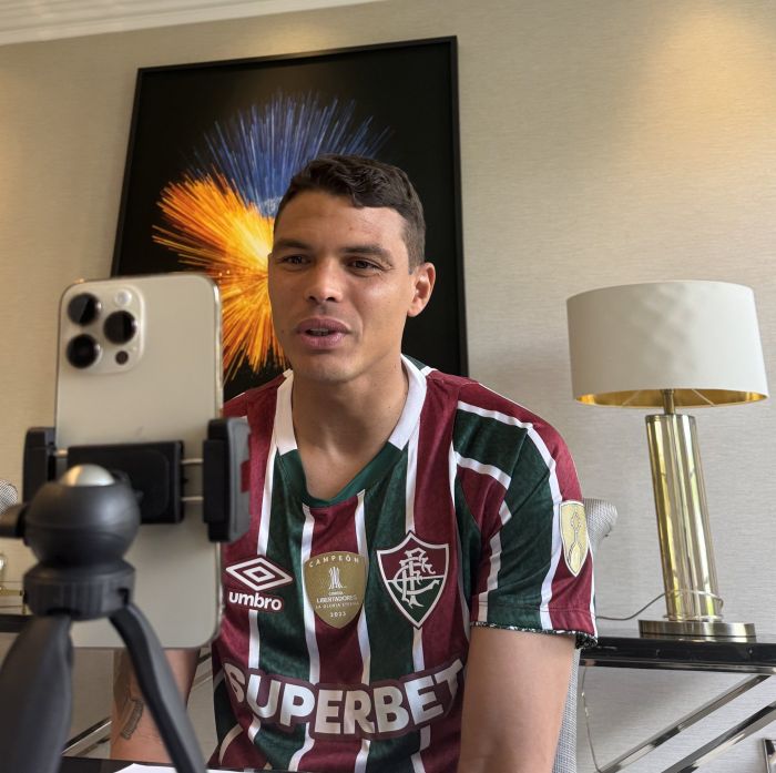 Thiago Silva em live para o Fluminense, em Londres