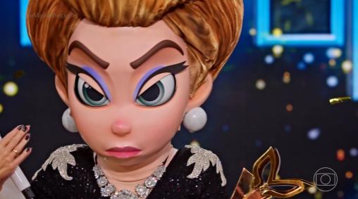 Diego Martins era Odete Roitman no The Masked Singer Brasil