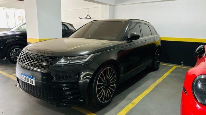 Veículo de luxo apreendido na operação Veredicto Sombrio