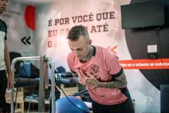 Luan chega em Salvador para defender o Vitória