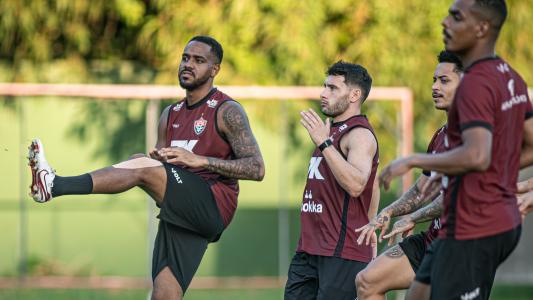 Jogadores do Vitória durante treino no Barradão