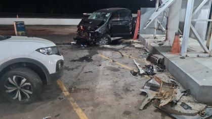 Vídeo: grave acidente na BR-262 deixa cinco feridos, incluindo idoso e criança