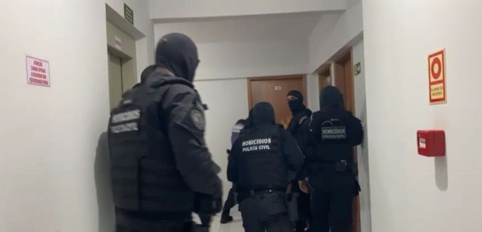 Síndico foi preso no apartamento onde Daiana morava. Síndico foi preso no apartamento onde Daiana morava.