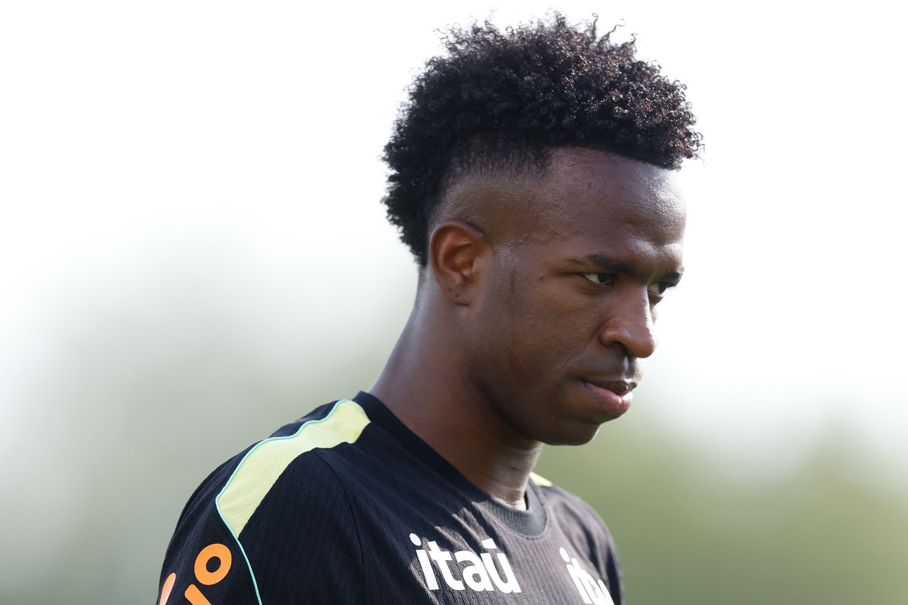 Vini Jr. é poupado e segue como dúvida para amistoso da Seleção Brasileira