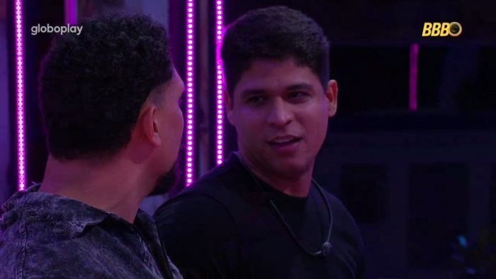 Vinícius ficou emocionado em conversa com Guilherme