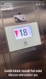 Elevador travou com Virginia e colegas