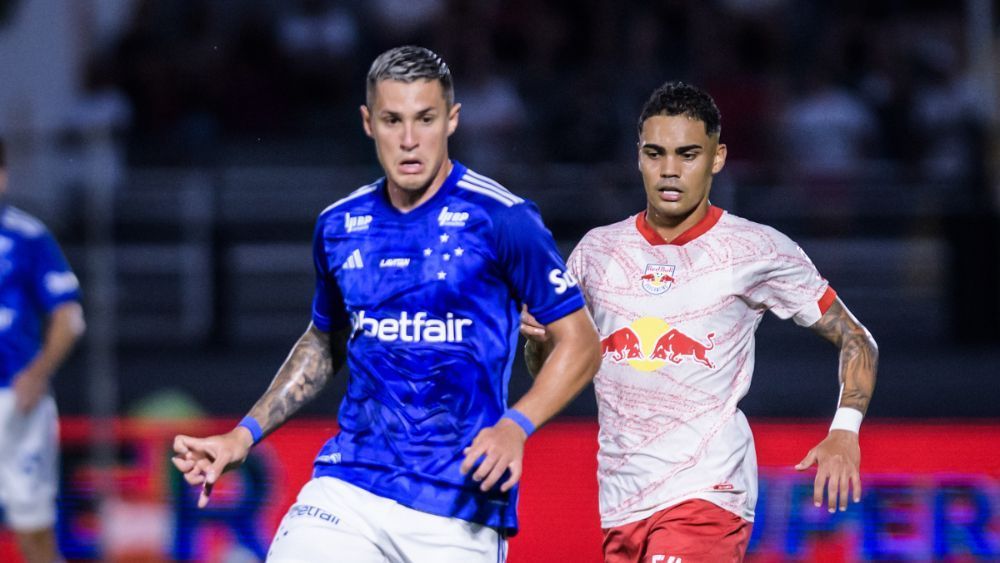 Diniz vê primeiro tempo 'moroso' do Cruzeiro e explica escolha por Vital