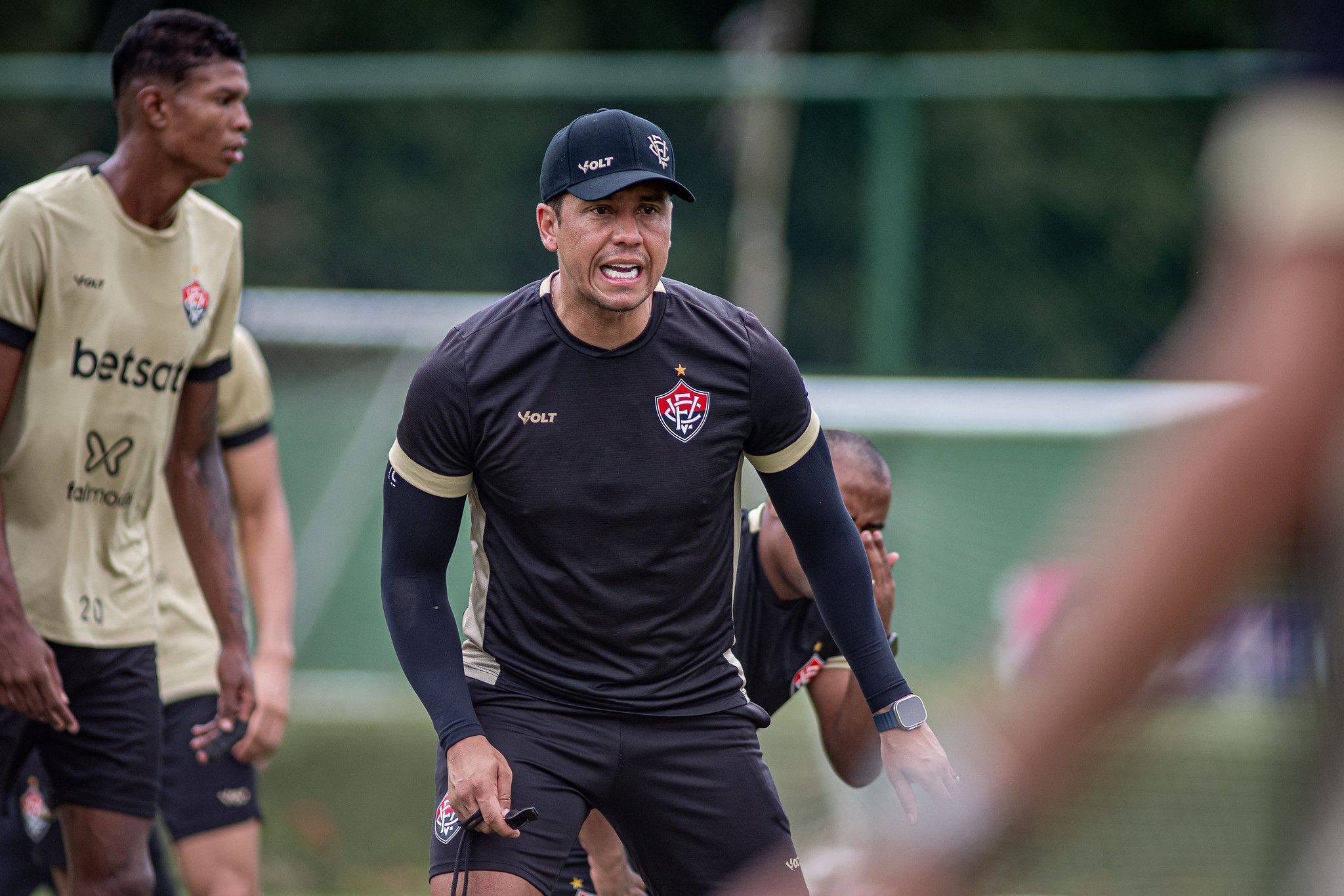 Carpini exalta empate com Atlético ao citar arrancada do Vitória no Brasileiro