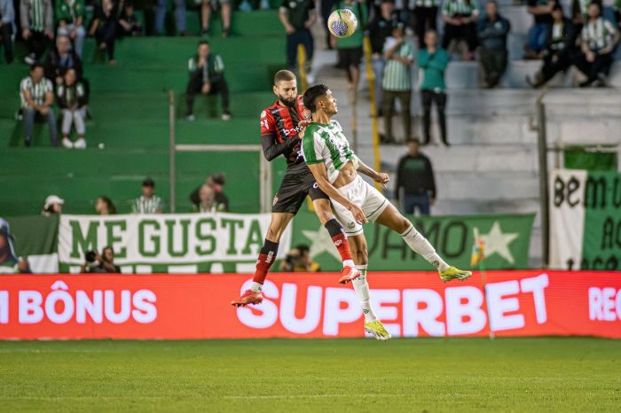 Juventude e Vitória se enfrentaram nesta terça (11), no Alfredo Jaconi Juventude e Vitória se enfrentaram nesta terça (11), no Alfredo Jaconi