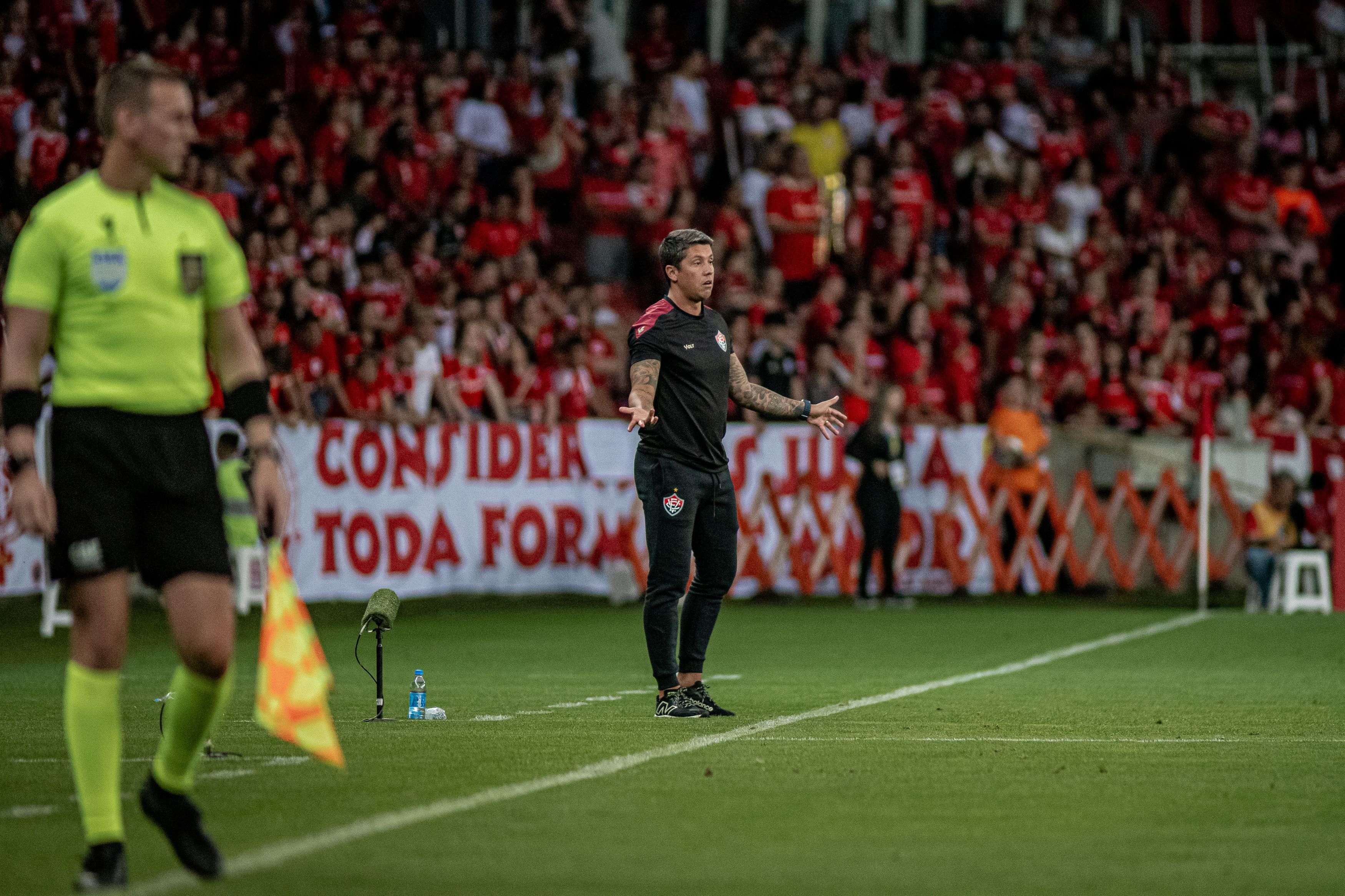 Cresce risco de rebaixamento do Vitória após a 28ª rodada do Brasileirão