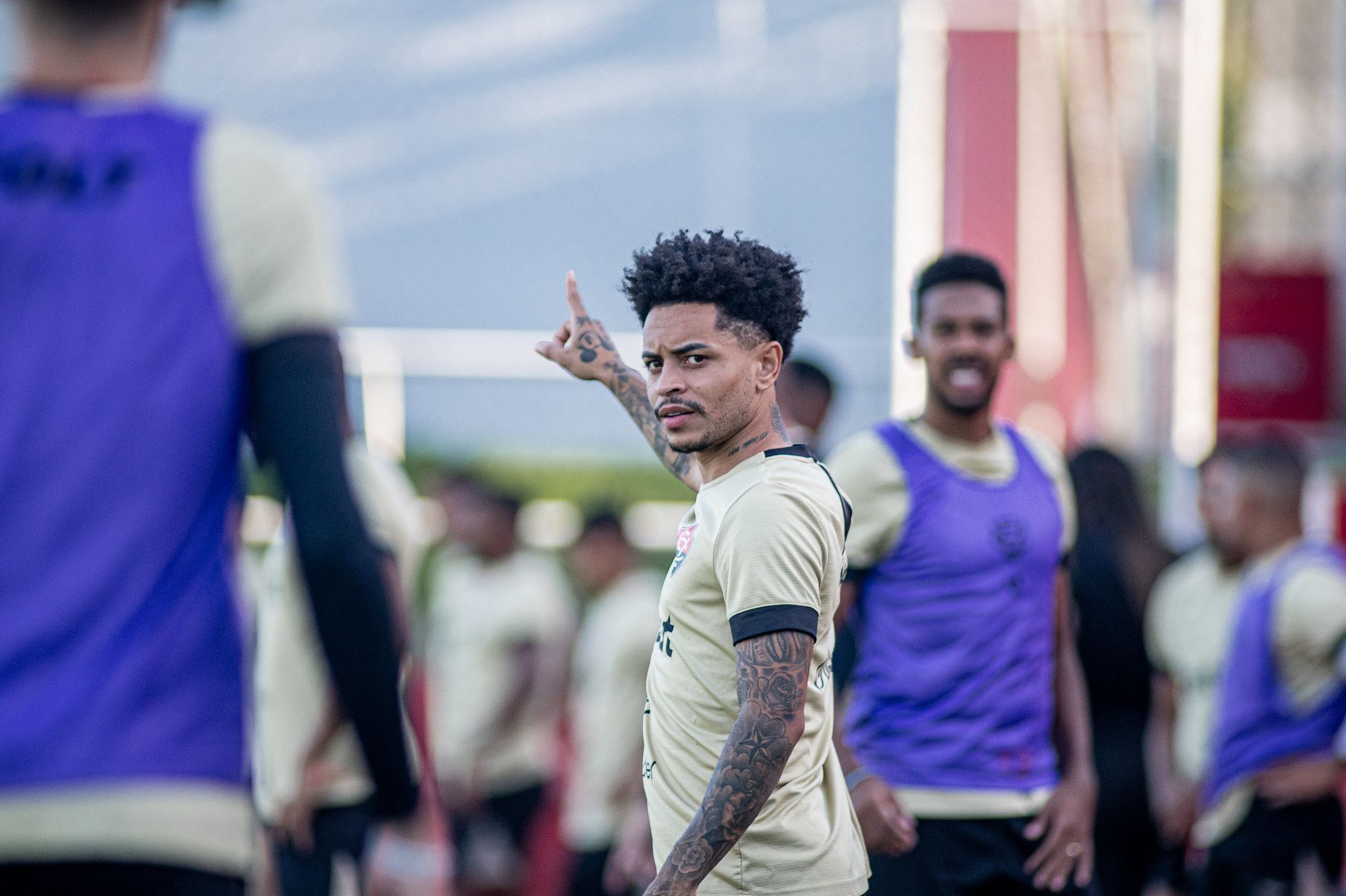 Destaque do Vitória no Brasileirão é dúvida para jogo contra o Fortaleza