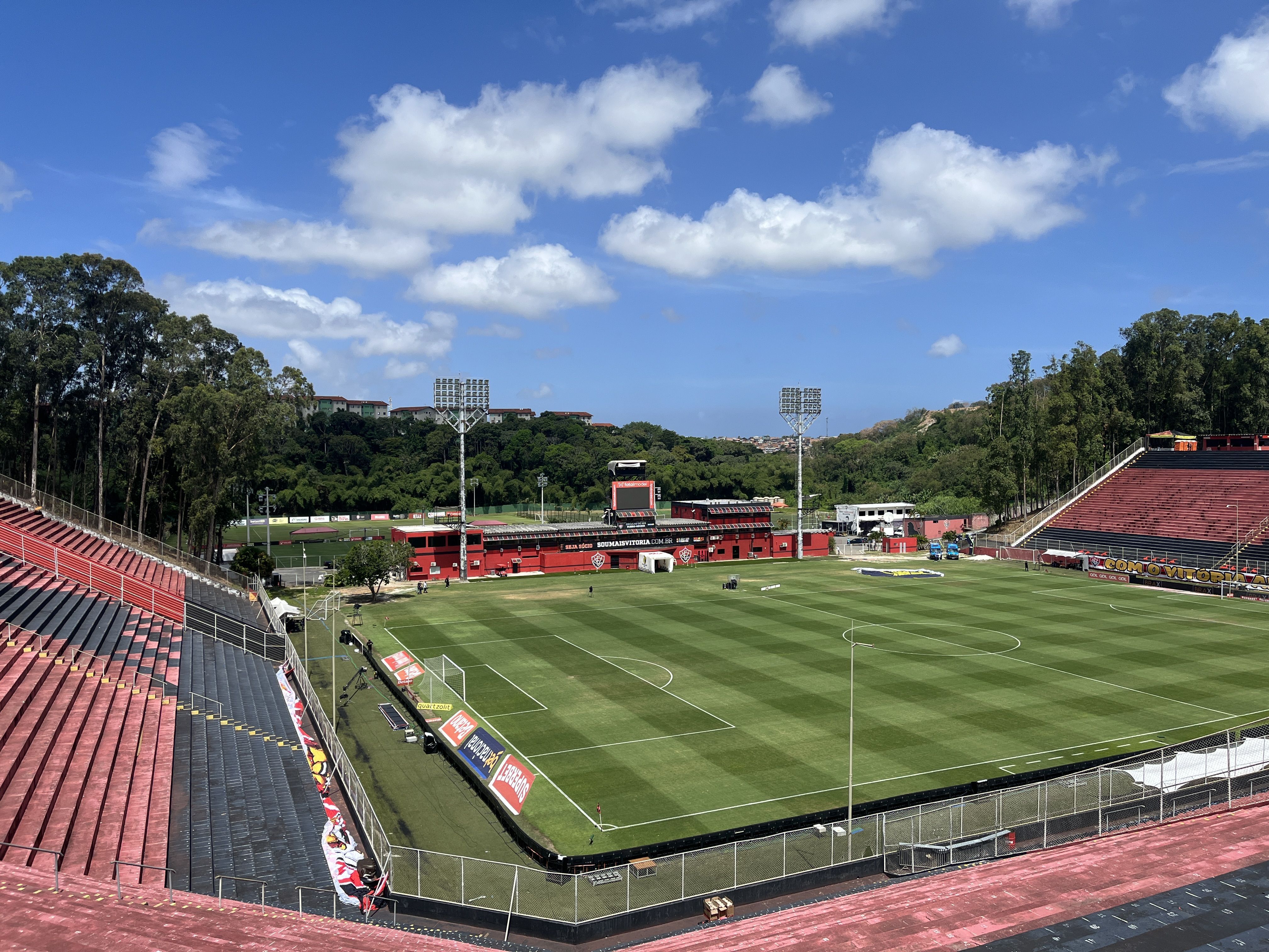 Barradão completa 38 anos: veja retrospecto do Vitória no estádio em 2024