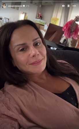 Viviane Araújo está de repouso em casa
