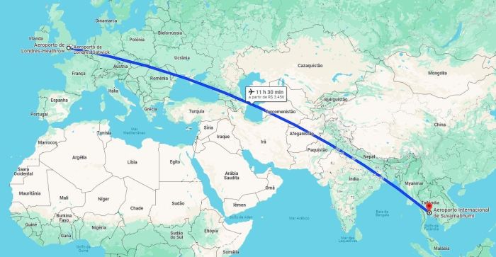 O voo da Singapore Airlines decolou do aeroporto de Heathrow às 22h30 GMT da noite de segunda-feira. O avião era um Boeing 777 de 16 anos. O voo da Singapore Airlines decolou do aeroporto de Heathrow às 22h30 GMT da noite de segunda-feira. O avião era um Boeing 777 de 16 anos.