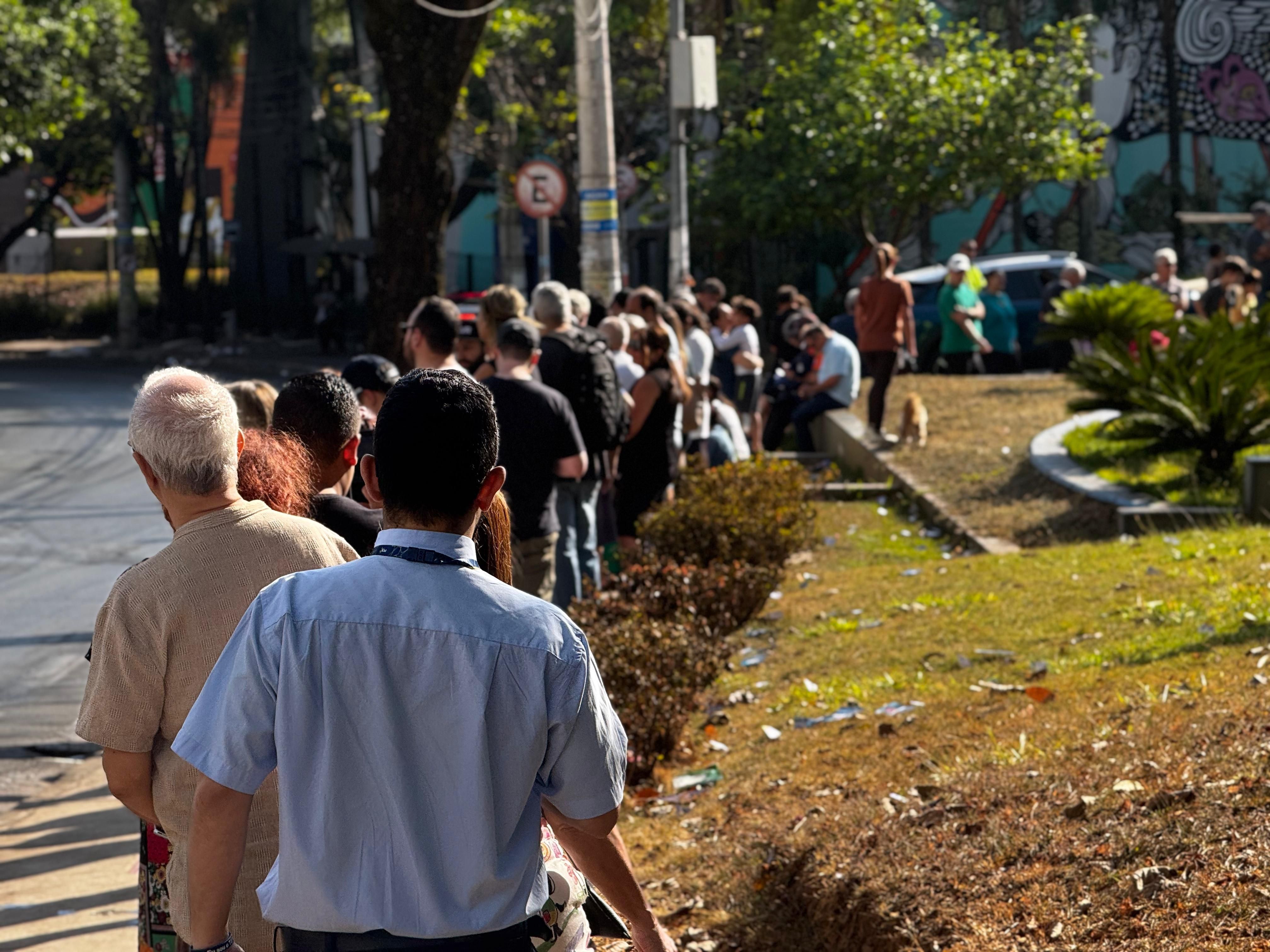 Votação começa em Minas Gerais, segundo colégio eleitoral do Brasil