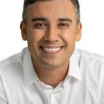 Weverson Meireles, do PDT, é eleito prefeito de Serra (ES)